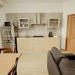 Bridge's House - A 50 Mt Dalla E Da Tutti I Servizi!