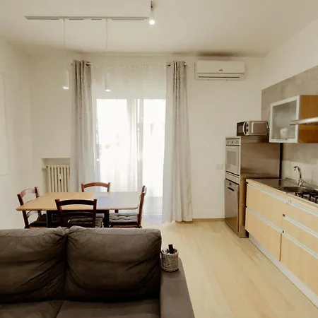 Bridge's House - A 50 Mt Dalla E Da Tutti I Servizi! Apartment