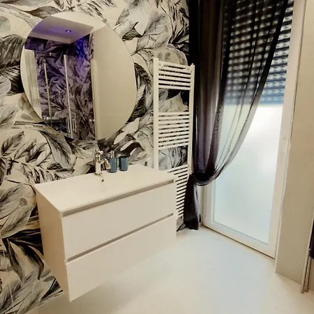 Bridge's House - A 50 Mt Dalla E Da Tutti I Servizi! *