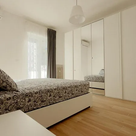 Bridge's House - A 50 Mt Dalla E Da Tutti I Servizi!