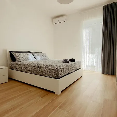 Appartamento Bridge's House - A 50 Mt Dalla E Da Tutti I Servizi!
