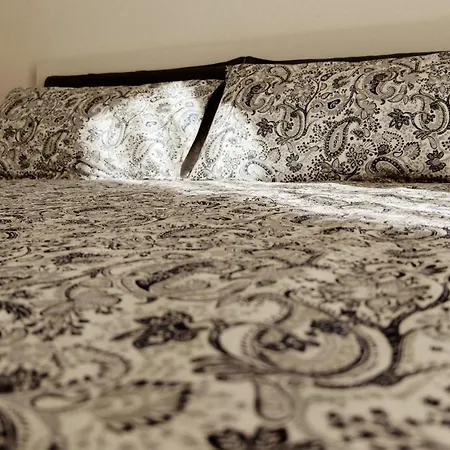 Apartment Bridge's House - A 50 Mt Dalla E Da Tutti I Servizi!