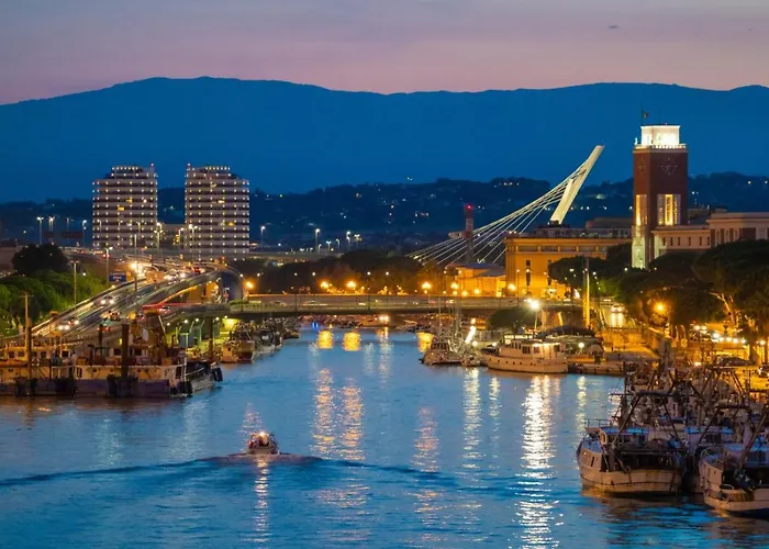 Bridge's House - A 50 Mt Dalla E Da Tutti I Servizi!